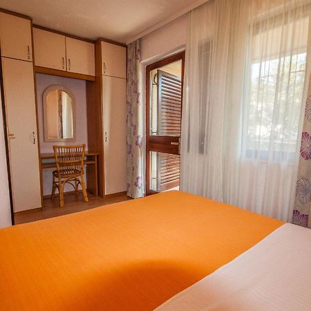 Apartments Rosanda Pakoštane Kültér fotó