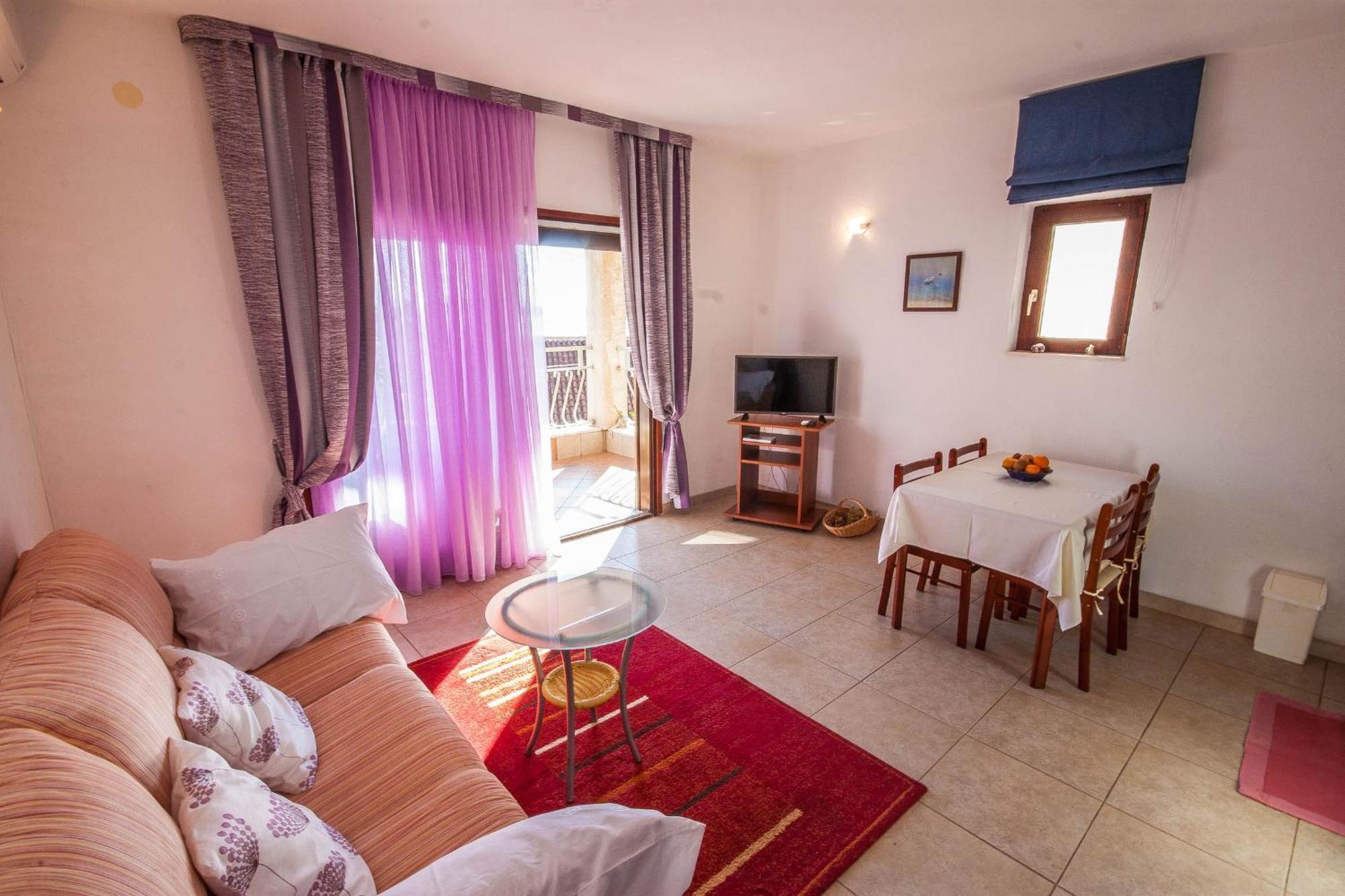 Apartments Rosanda Pakoštane Kültér fotó