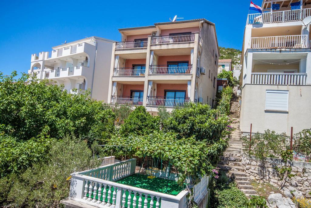 Apartments Rosanda Pakoštane Kültér fotó